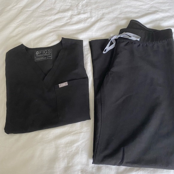 FIGS - Picture 1 of 3